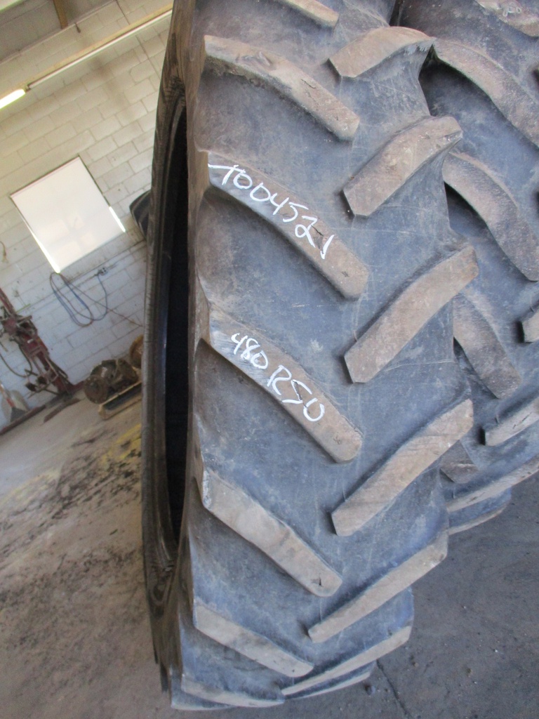 480/80R50 Goodyear Farm DT800 Super Traction R-1W 159 B 55%