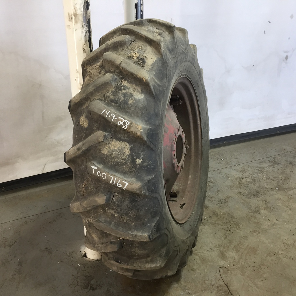 14.9/-28 Firestone Traction Field & Road R-1 on Red 8-Hole Rim with Clamp/Loop Style 45%