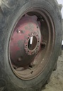 8-Hole Rim with Clamp/Loop Style Center for 28" Rim, Red