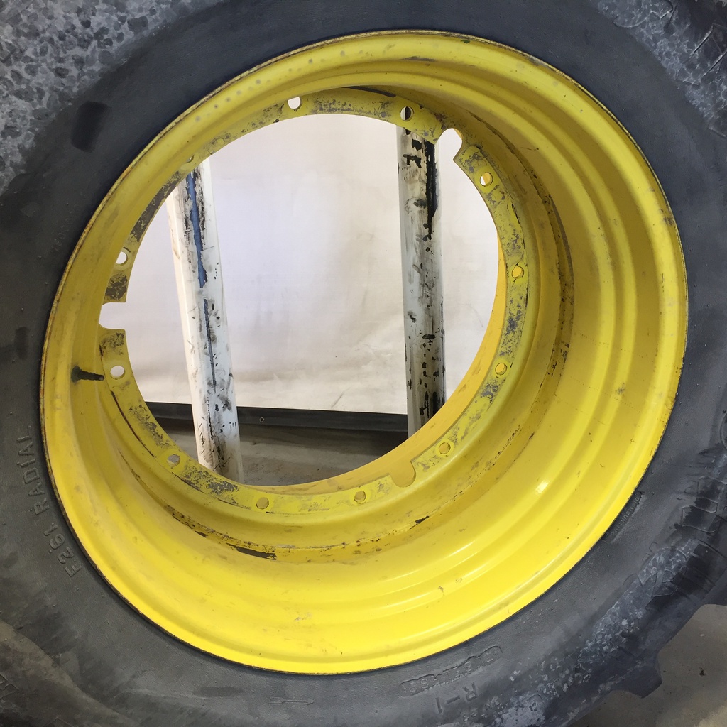 710/70R38 Firestone Radial All Traction DT R-1W on John Deere Yellow 12-Hole Stub Disc 50%