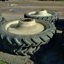 270/95R48 Taurus Soil Saver RC95 R-1 on New Holland White 10-Hole Spun Disc 65%