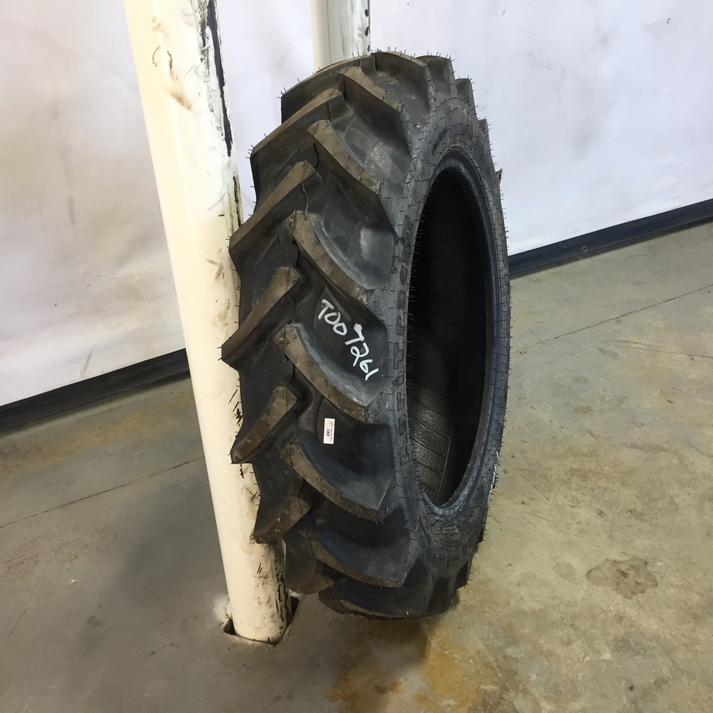 9.5/-24 Galaxy AGRI Trac II R-1, C (6 Ply) 99%