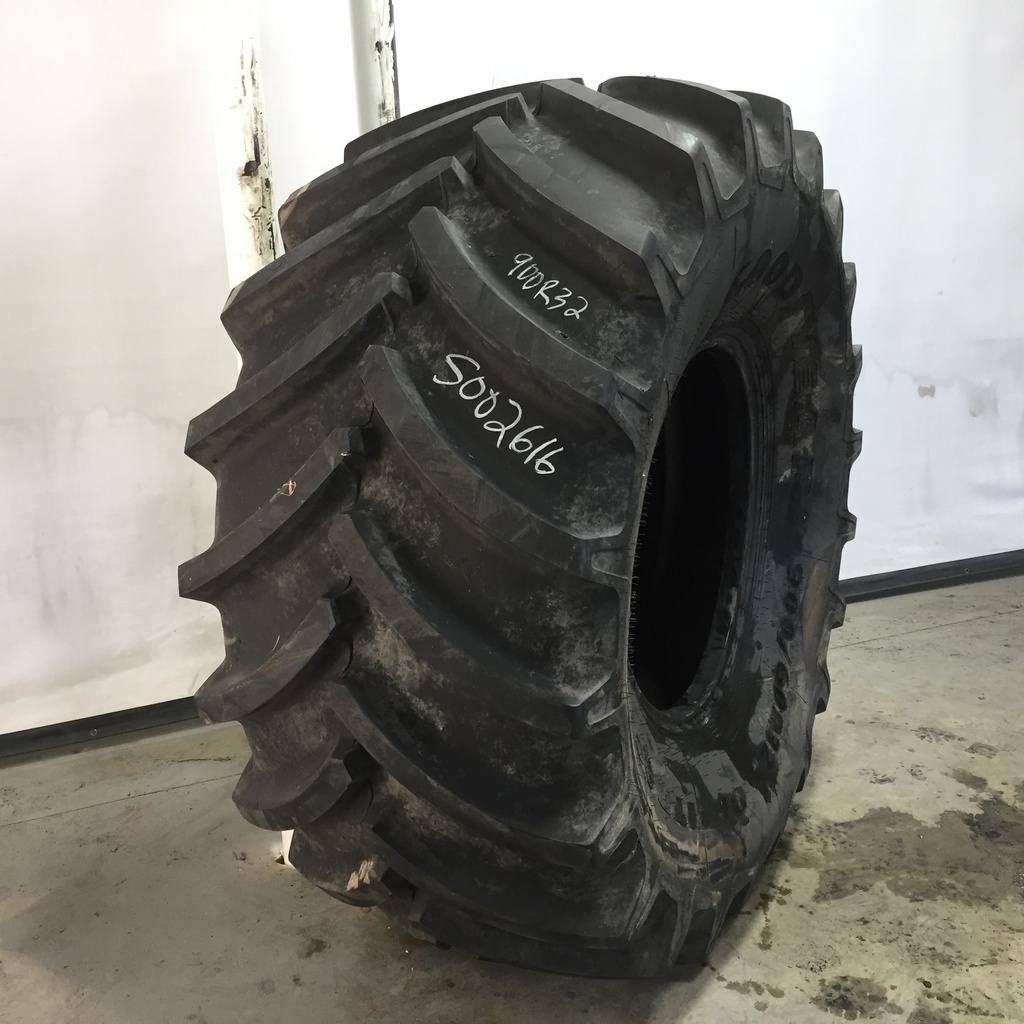 900/60R32 Goodyear Farm DT830 Optitrac R-1W 176 B 95%