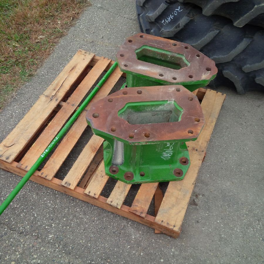 15.75"L Combine Frame Extension, w/Shafts, Hdw & Truss Rod, John Deere Combine 9000 Series[Single Reduction same as Ring and Pinion] ("A" 18/18 Spline Equal Length Shafts), John Deere Green