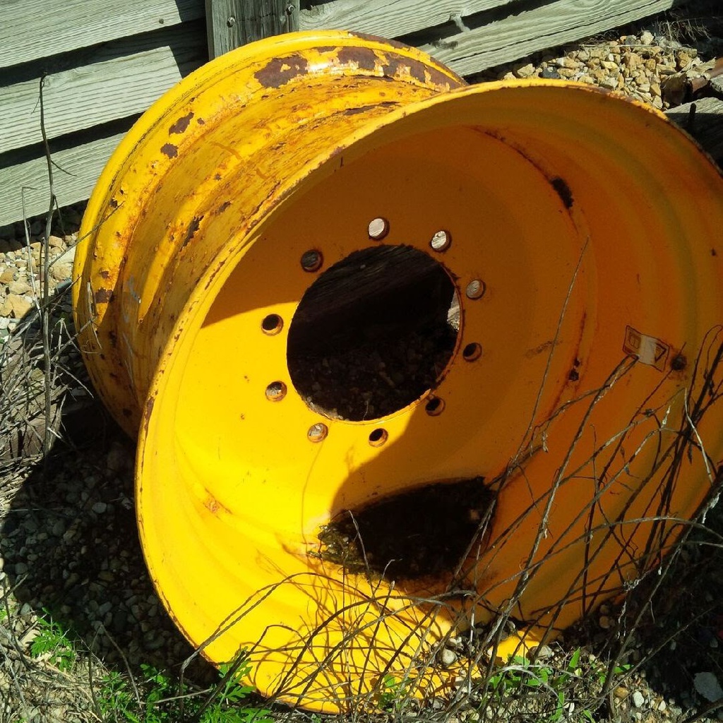 20"W x 30"D, Cat Yellow 10-Hole Formed Plate