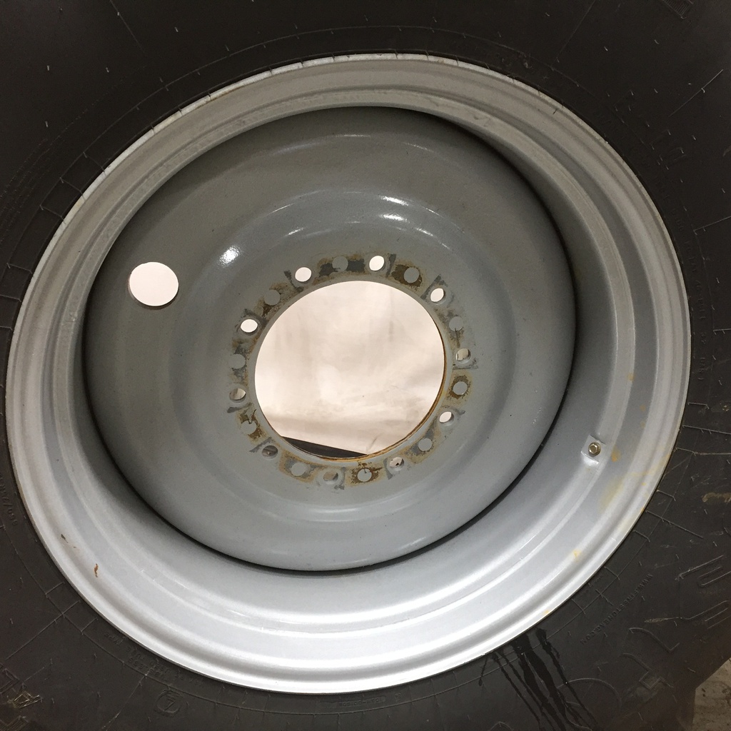 21"W x 32"D, Case IH Silver Mist 10-Hole Formed Plate