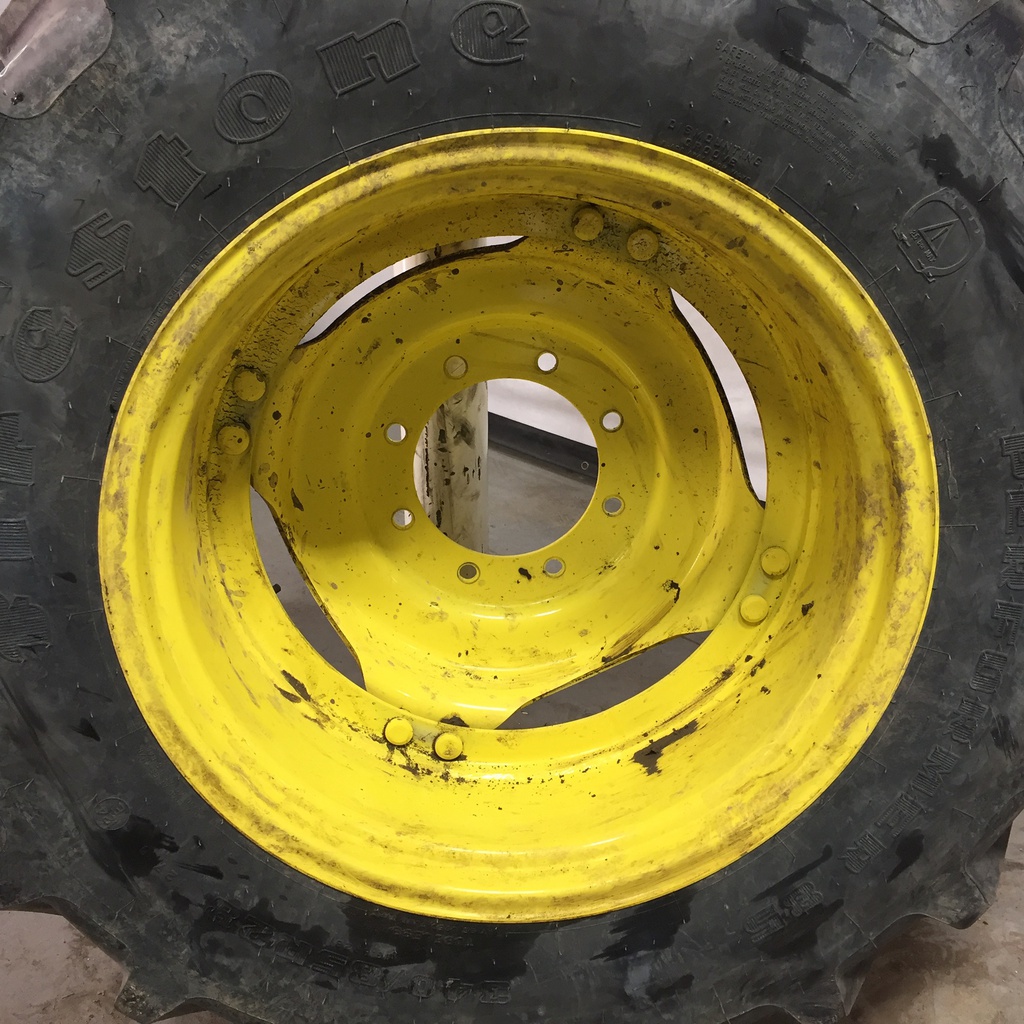 12"W x 28"D Stub Disc (groups of 2 bolts) Rim with 8-Hole Center, John Deere Yellow