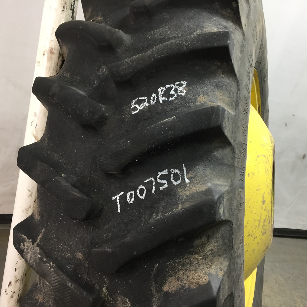 520/85R38 Firestone Radial All Traction 23 R-1 on John Deere Yellow 10-Hole Dolly Dual 80%