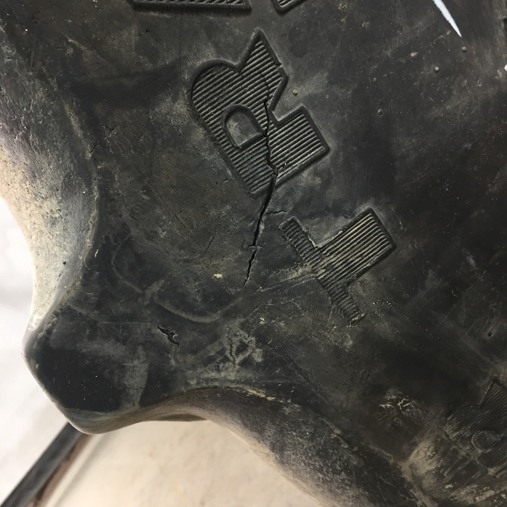 380/90R54 Goodyear Farm DT800 Super Traction R-1W 152 B 60%