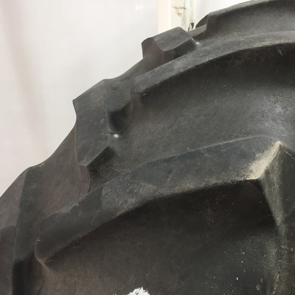 480/80R50 Goodyear Farm DT800 Super Traction R-1W on John Deere Yellow 12-Hole Stub Disc 50%