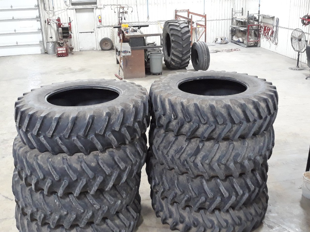 520/85R38 Firestone Radial All Traction 23 R-1 155 B 80%
