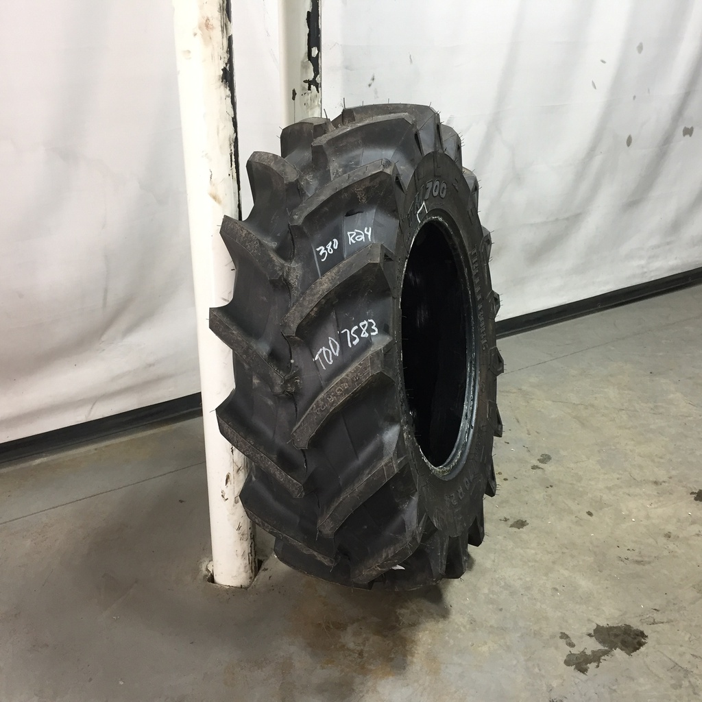 380/70R24 Trelleborg TM700 R-1W 125 A8 99%