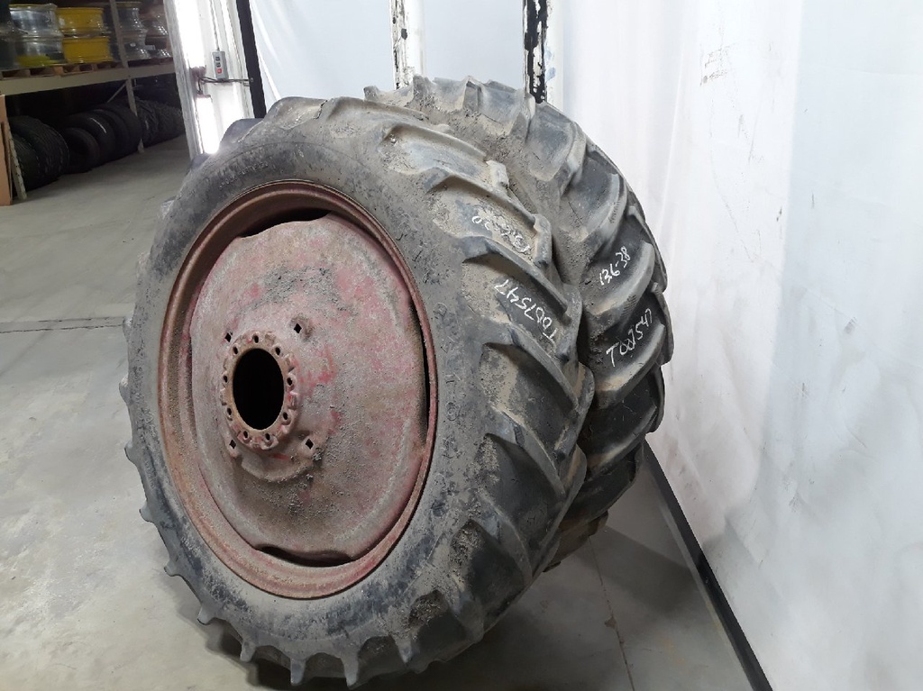 13.6/-38 Firestone Champion Ground Grip R-1 A8, C (6 Ply) 40%