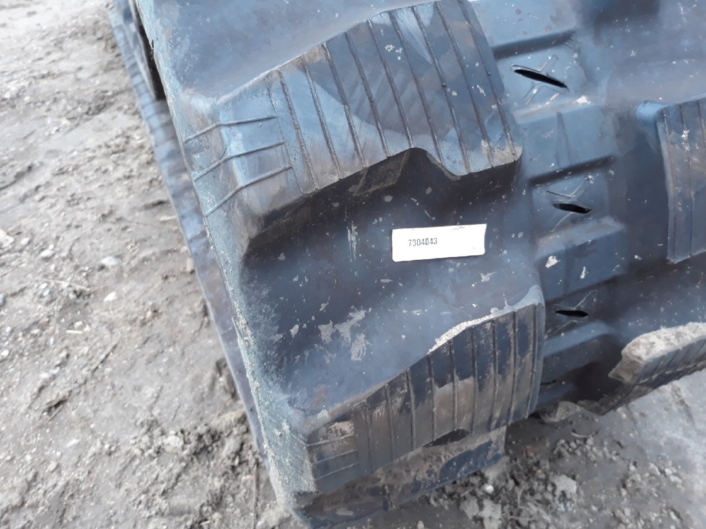 18" Miscellaneous 450 X 81P X 76L Angle Block Lug Rubber Track Machine 99%