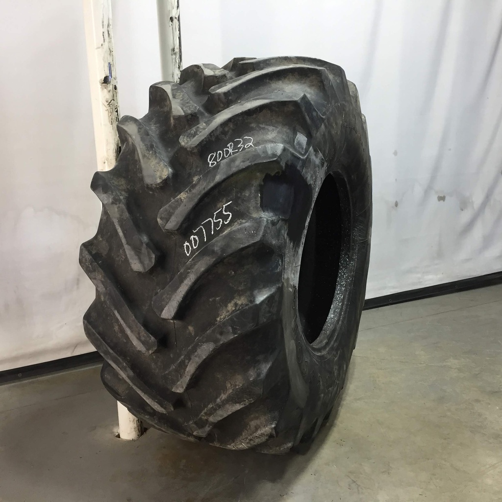 800/65R32 Firestone Radial All Traction DT R-1W 172 A8 75%