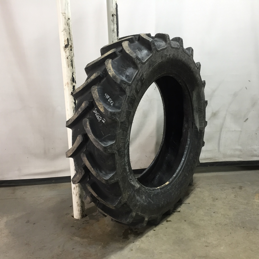 480/80R42 Alliance 846 Farm Pro II 85 Series R-1W 151 B 99%