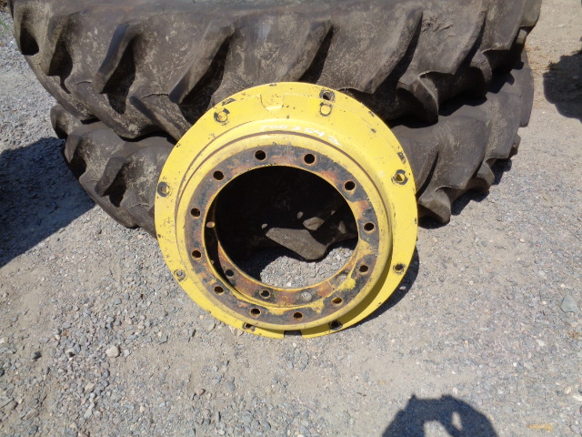 12-Hole Rim with Clamp/U-Clamp Center for 28" Rim, John Deere Yellow