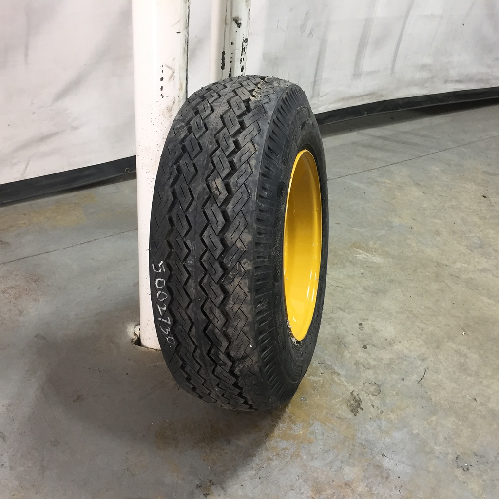 10/-16.5 Specialty Tires of America(STA) Super Tansport LT ST on Cat Yellow 6-Hole Formed Modular Trailer 99%