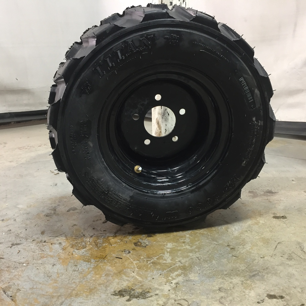 20/8.00-10 Titan Farm HD2000 II SS NHS  R-4 on Black 5-Hole Implement 99%