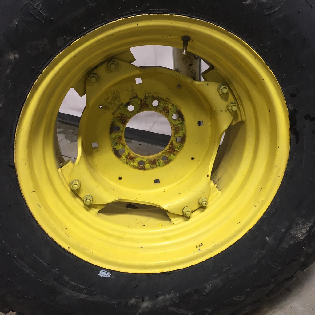 15"W x 26"D Rim with Clamp/U-Clamp (groups of 2 bolts) Rim with 8-Hole Center, John Deere Yellow