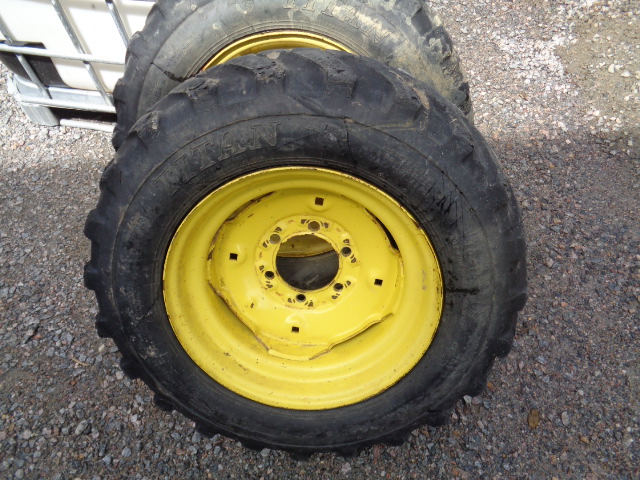 10/-16.5 Titan Farm Trac Loader SS NHS  R-4 on John Deere Yellow 6-Hole Formed Plate 30%