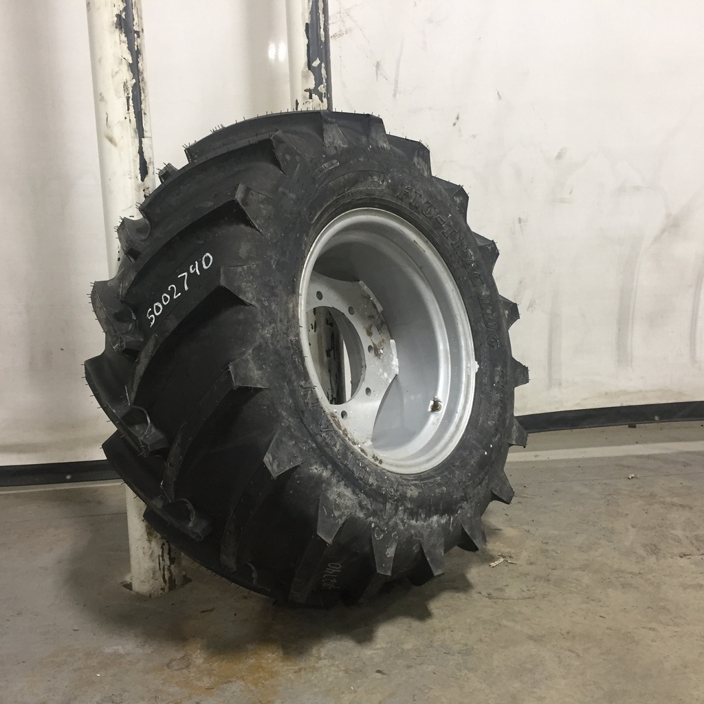 38/18.00-20 Titan Farm Flo-Trac Lug HF-2, G (14 Ply) 99%