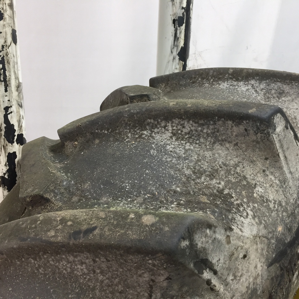 23.1/-26 Firestone Traction Field & Road R-1, E (10 Ply) 80%