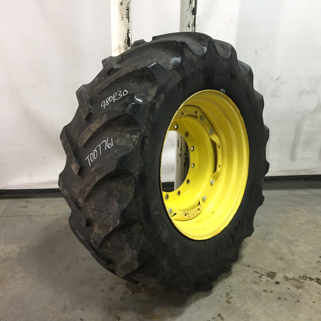 480/70R30 Goodyear Farm DT810 Super Traction R-1W 152 B 35%