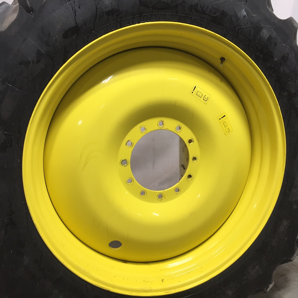 13"W x 46"D, John Deere Yellow 10-Hole Bubble Disc