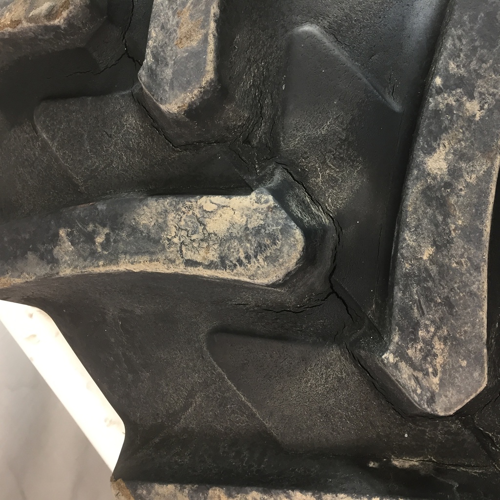 480/80R50 Michelin AgriBib R-1W on John Deere Yellow 10-Hole Formed Plate W/Weight Holes 60%