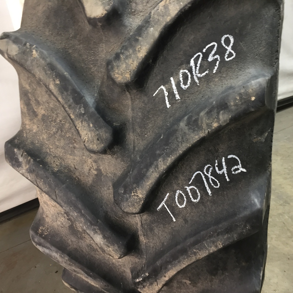 710/70R38 Firestone Radial All Traction DT R-1W 166 B 65%