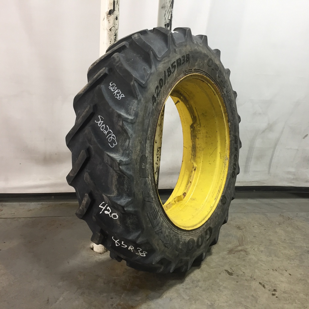 420/85R38 Goodyear Farm Optitrac R-1W 149 B 45%