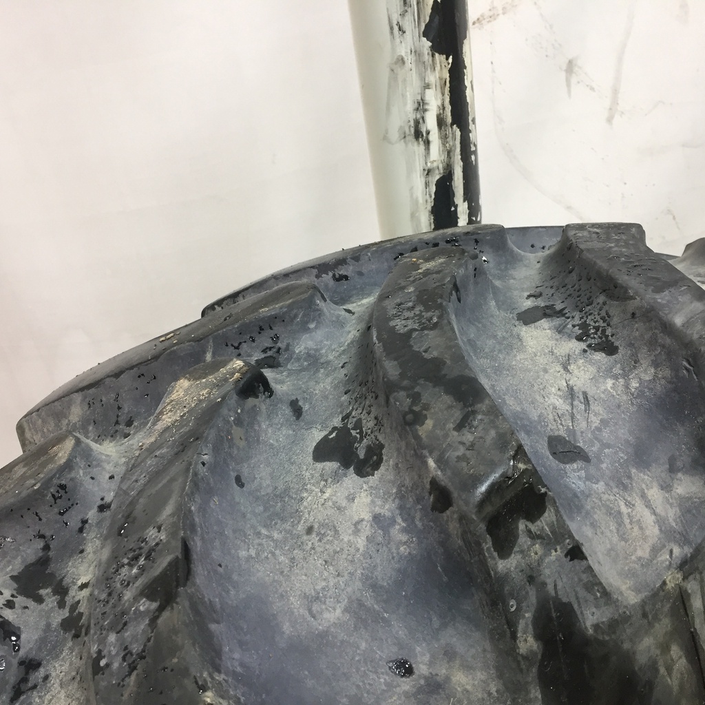 420/90R30 Firestone Radial All Traction FWD R-1 on John Deere Yellow 8-Hole Rim with Clamp/U-Clamp (groups of 2 bolts) 75%