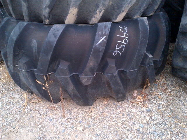 30.5/L-32 Samson Intermediate Logger Tread LS-2, M (22 Ply) 99%