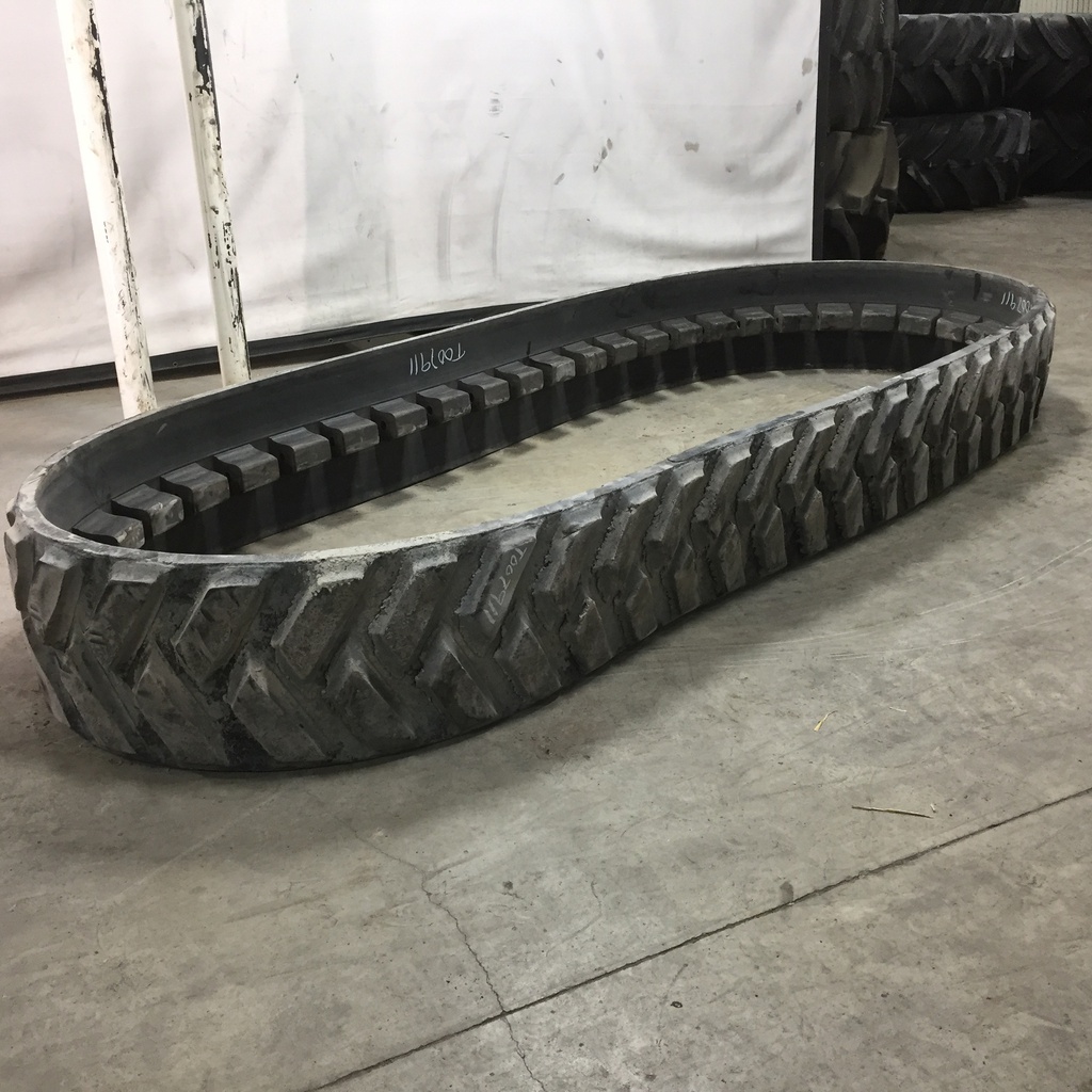 18" Camoplast 6500 John Deere 8RT 50%