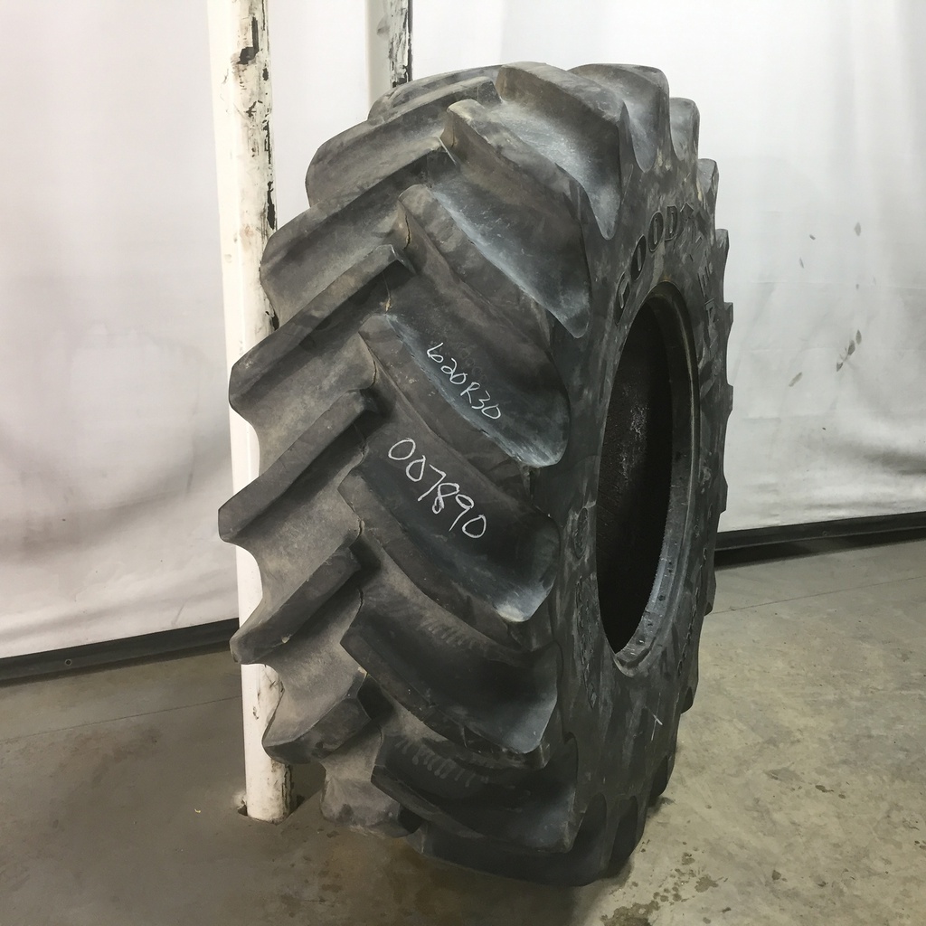 620/75R30 Goodyear Farm DT822 Radial R-1W 163 B 70%