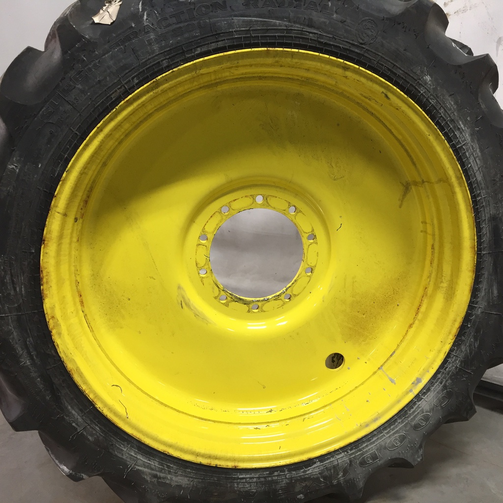 USED 320/80R42 Goodyear Farm DT800 Super Traction R-1W on John Deere ...