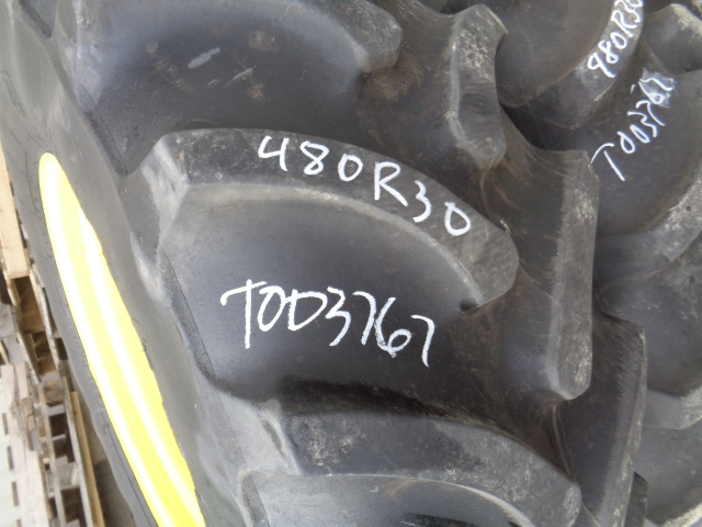 480/70R30 Firestone Radial All Traction DT R-1W on John Deere Yellow 8-Hole Formed Plate 85%