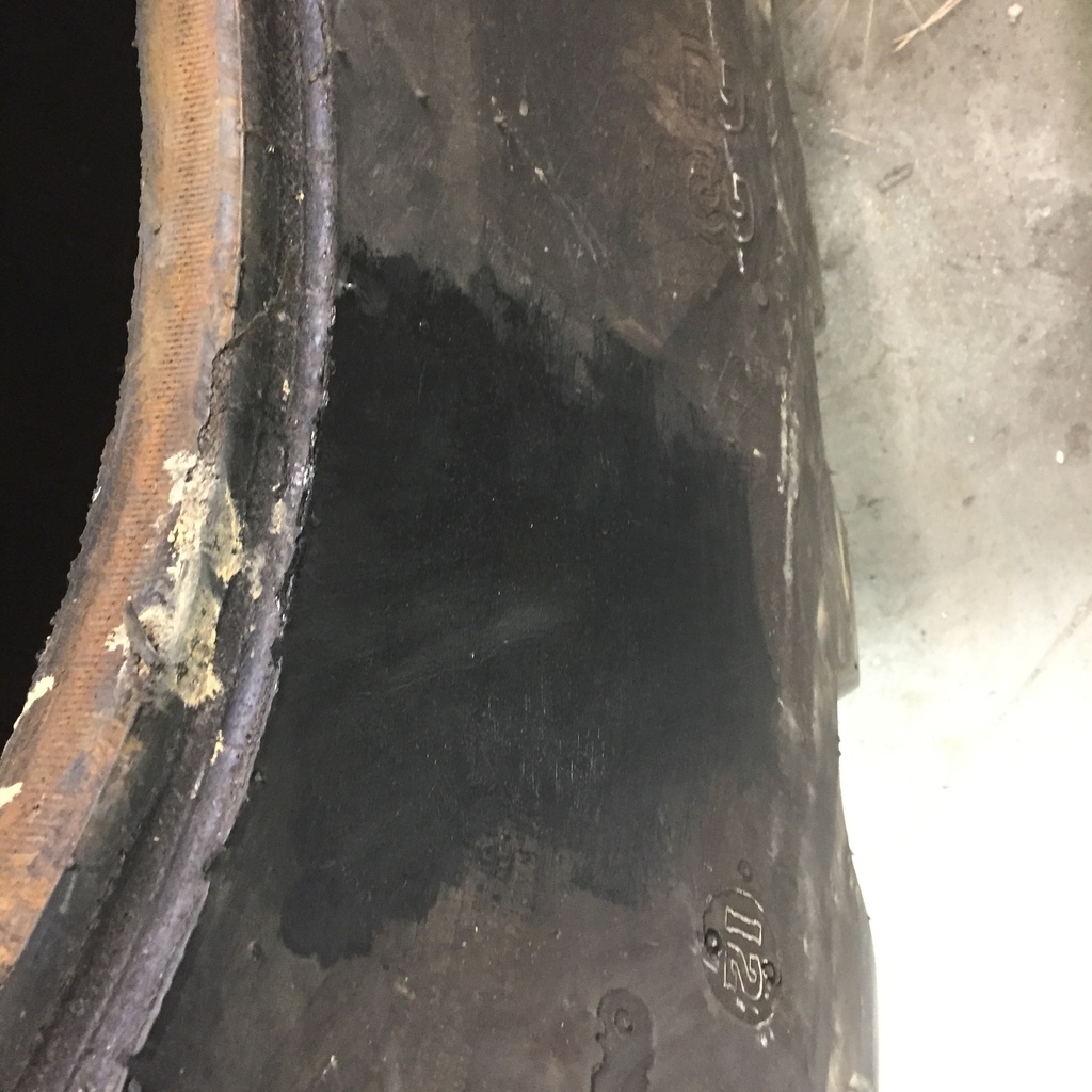 23.1/-26 Firestone Super All Traction 23 R-1, F (12 Ply) 95%