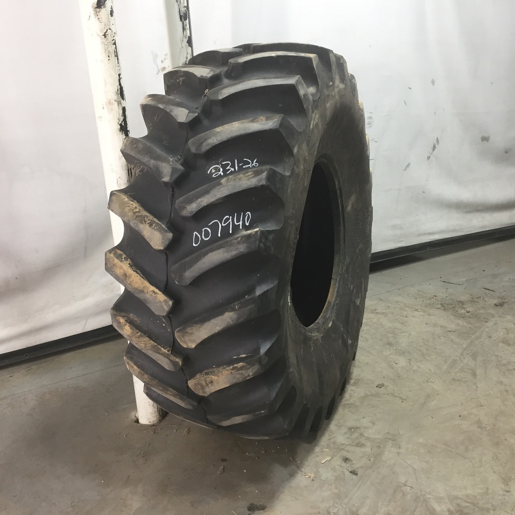 23.1/-26 Firestone Super All Traction 23 R-1, F (12 Ply) 95%