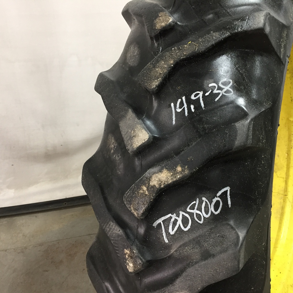 14.9/-38 Goodyear Farm Trac Torq R-1, C (6 Ply) 55%