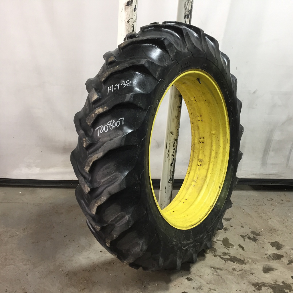 14.9/-38 Goodyear Farm Trac Torq R-1, C (6 Ply) 55%