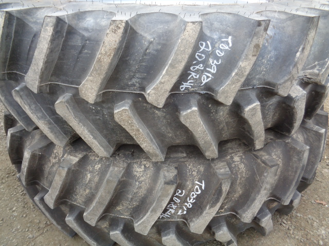 IF 520/85R46 Firestone Radial Deep Tread 23 R-1W on Agco Corp Gray 12-Hole Stub Disc 90%