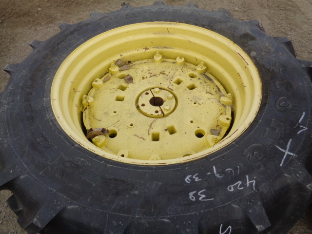420/85R38 Firestone Radial 8000 R-1W 144 A8 85%