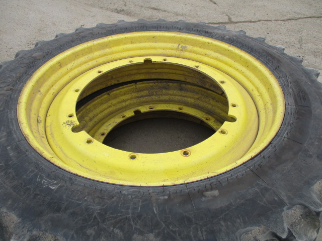 380/85R46 Goodyear Farm Dyna Torque Radial R-1 on John Deere Yellow 12-Hole Stub Disc 45%