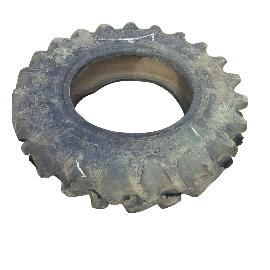 7/-14 Titan Farm Hi Traction Lug R-1, C (6 Ply) 99%
