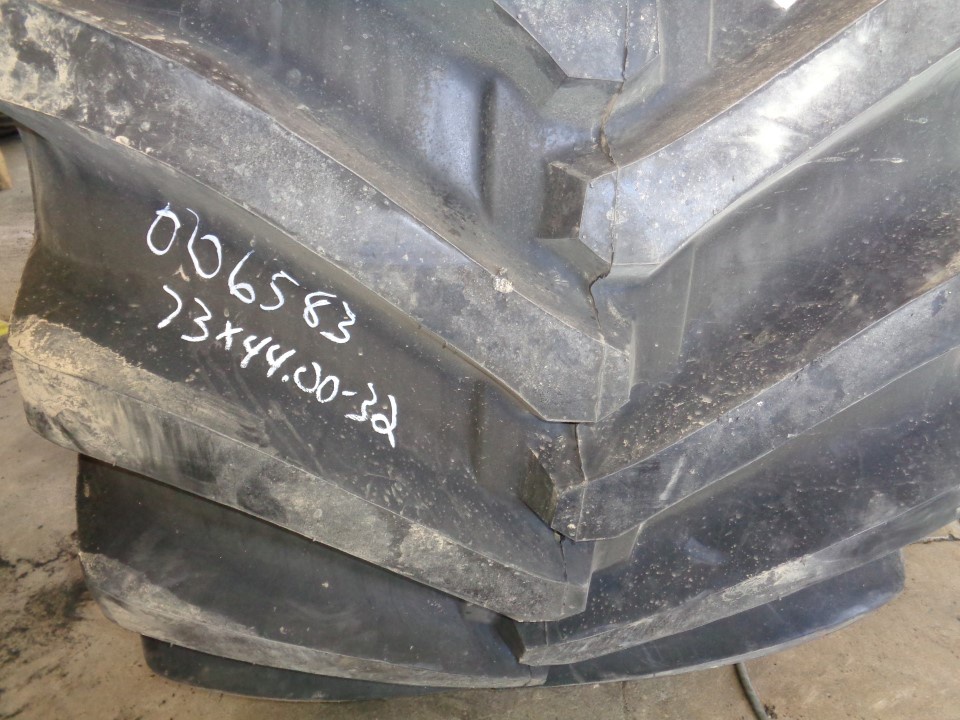 73/44.00-32 Galaxy Primex Terra Turbo HF-3 169 B, F (12 Ply) 95%