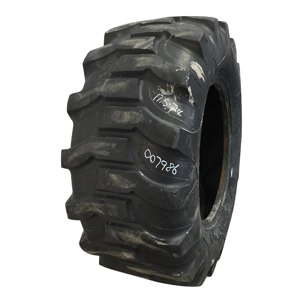 17.5/L-24 Titan Farm Industrial Contractor R-4, C (6 Ply) 75%