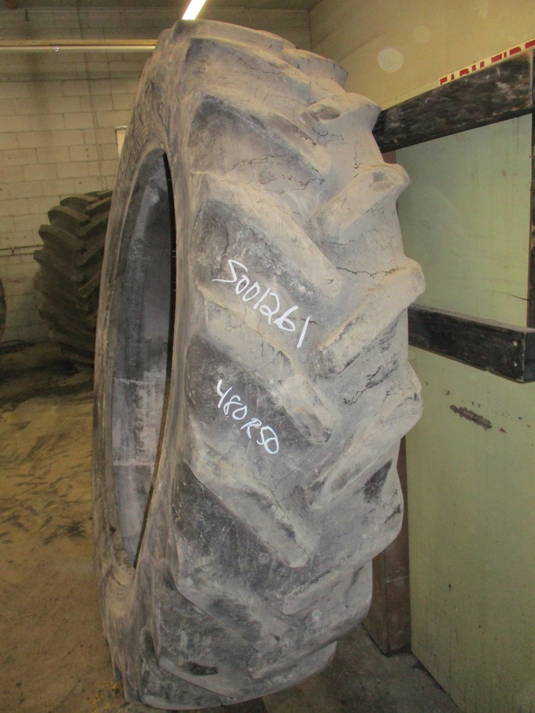 480/80R50 Goodyear Farm DT800 Super Traction R-1W 159 B 45%
