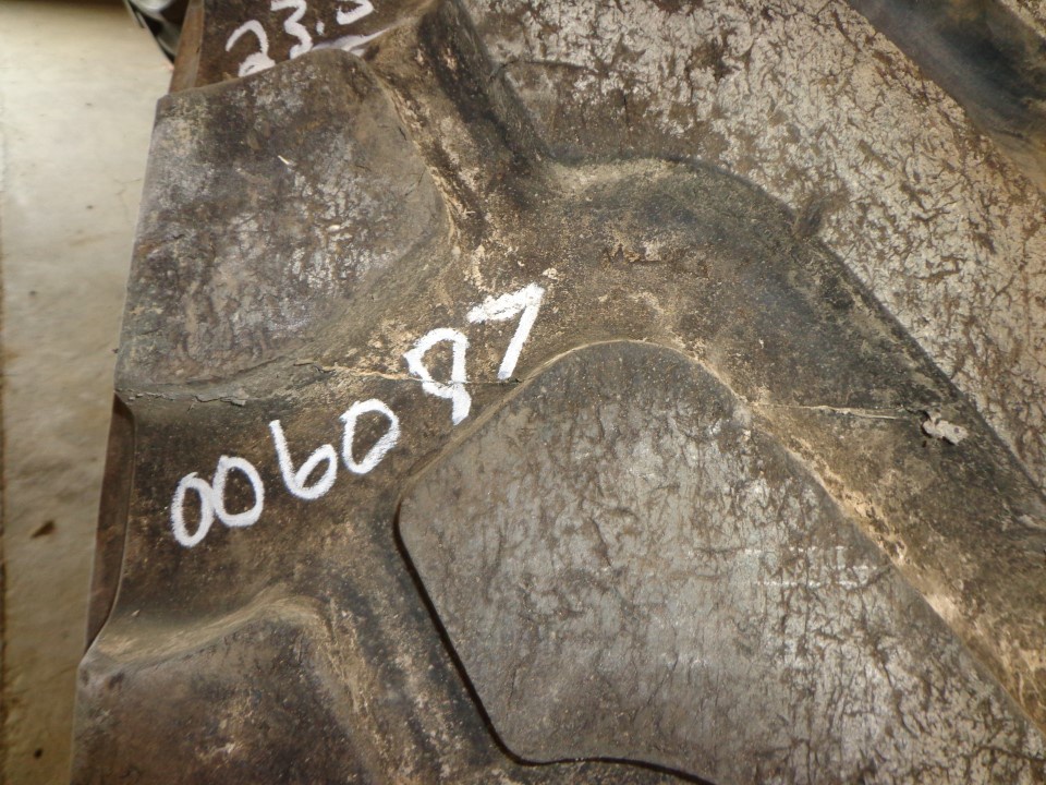 23.5/R25 Michelin XHA2 L-3 195 A2 80%